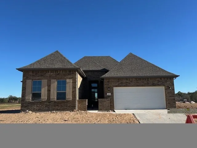 $474,990 | 497 Hunters Xing Drive, Sealy, TX 77474