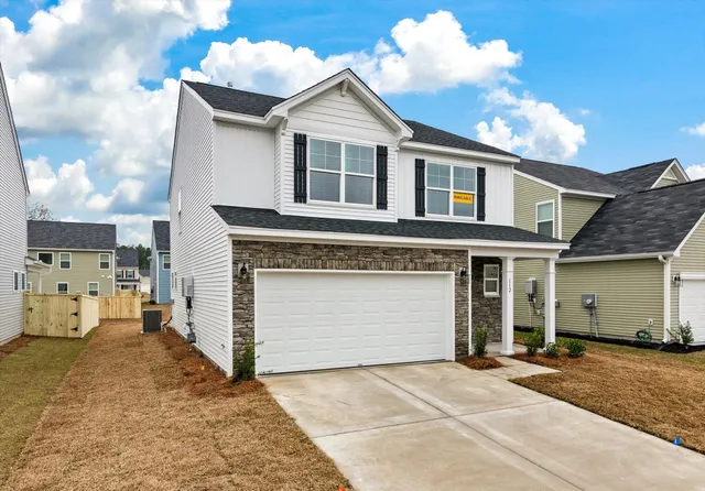 $378,990 | 112 Shingle Oak Drive, Moncks Corner, SC 29461
