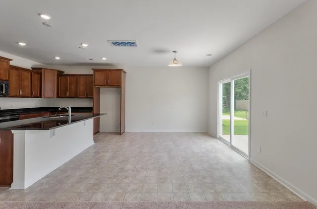 $388,990 | 112 Shingle Oak Drive, Moncks Corner, SC 29461