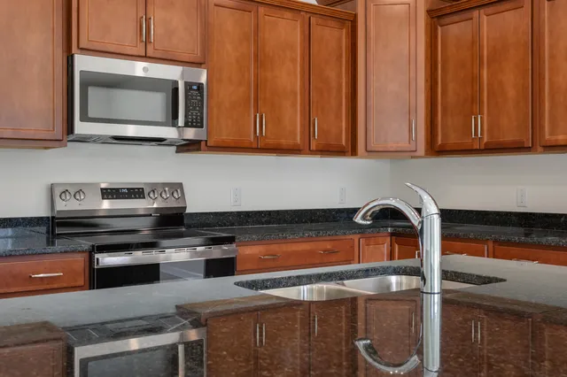 $388,990 | 112 Shingle Oak Drive, Moncks Corner, SC 29461