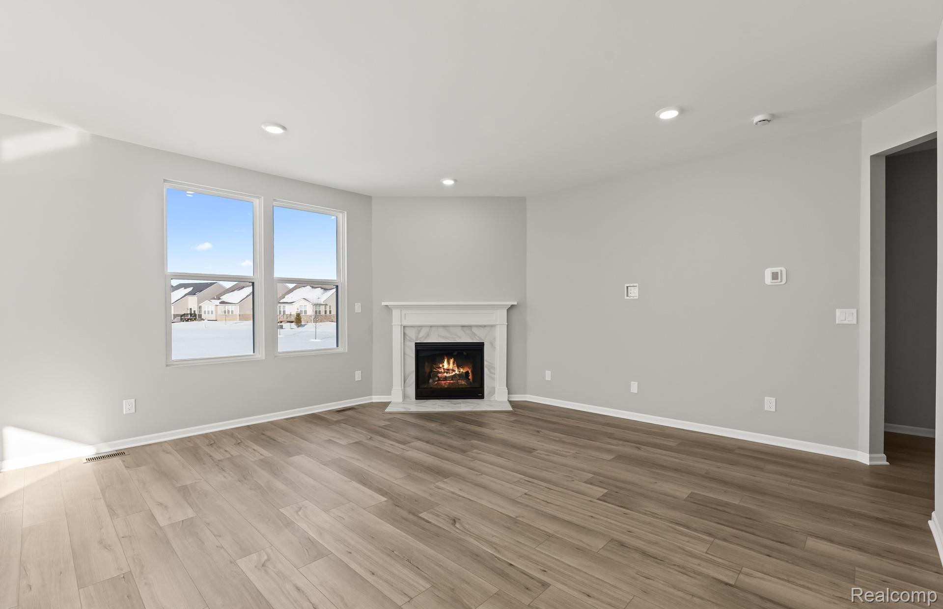 5136 Barnes Road Canton, MI 48188 - Photo 6 of 16 Gathering Room