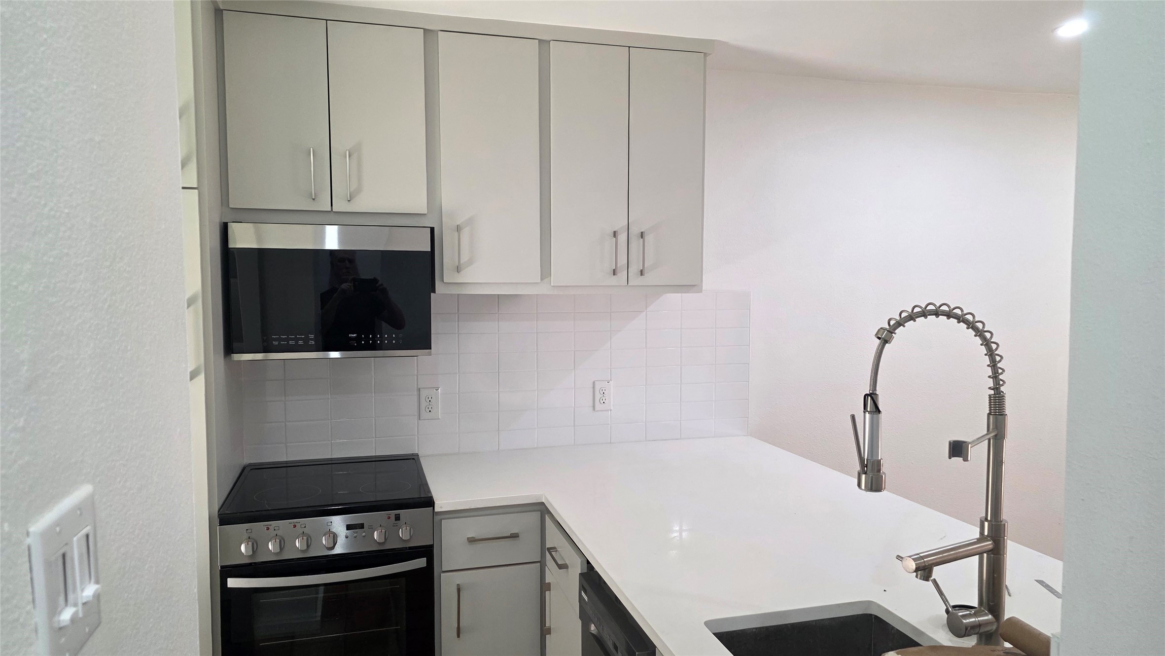1205 Autrey Street, Unit 5 Houston, TX 77006 - Photo 2 of 13 Kitchen