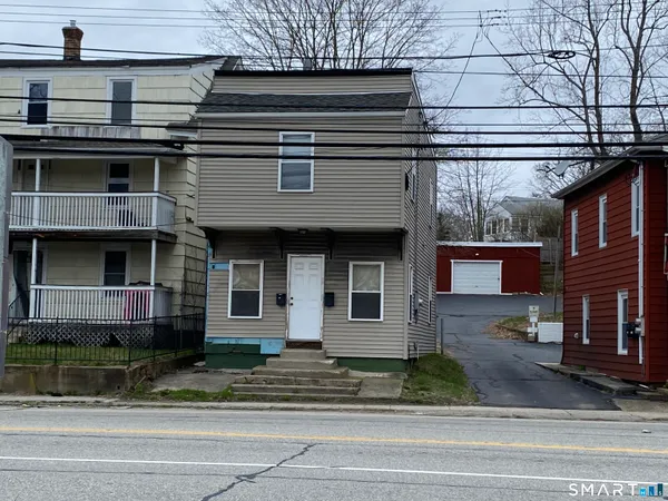 $1,150 | 166 Norwich Avenue, Norwich, CT 06380