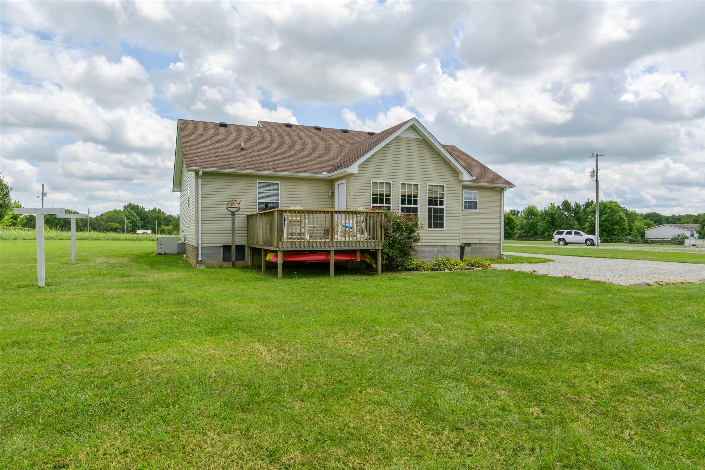 5184 Youngville Road Springfield, TN 37172 - Photo 28 of 29 a front view of a house with garden