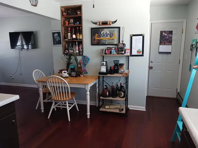 $274,900 | 112 North 3rd Street, Evansville, WI 53536