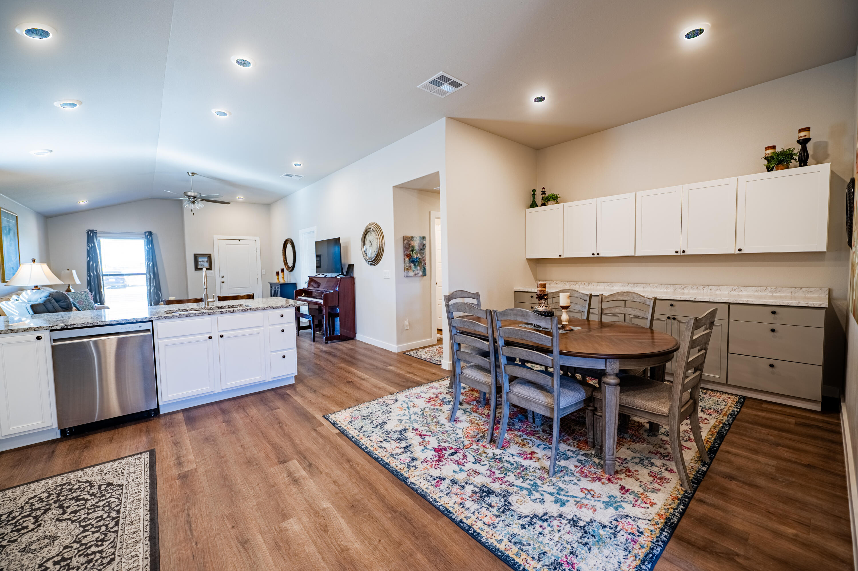 2213 Garland Avenue Lubbock, TX 79407 - Photo 10 of 26 RealEstate-18