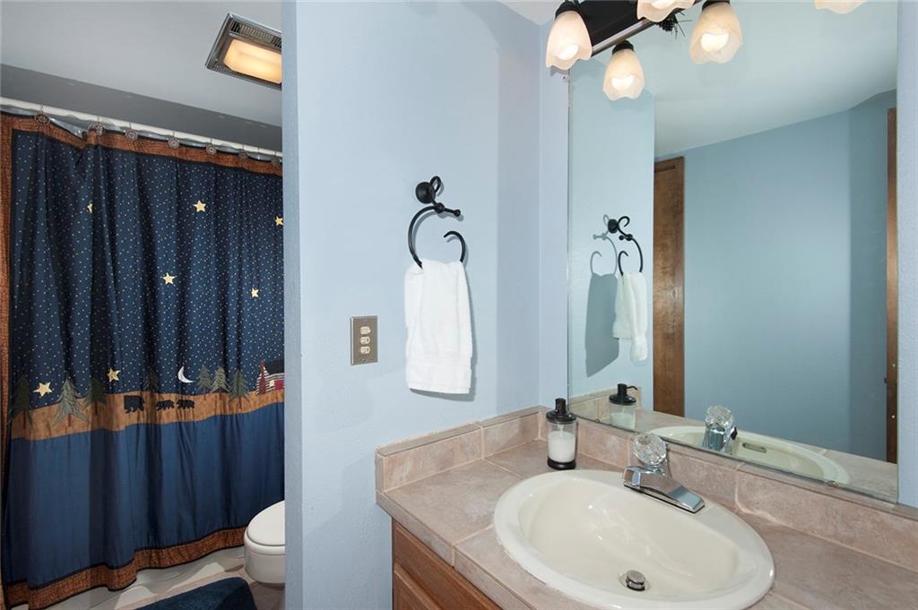 908 4 O Clock Road, Unit 1 Breckenridge, CO 80424 - Photo 11 of 25 Gallery Image 11