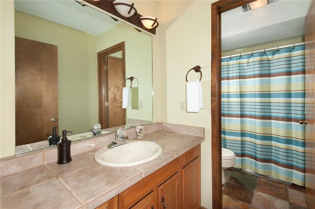 908 4 O Clock Road, Unit 1 Breckenridge, CO 80424 - Photo 14 of 25 Gallery Image 14