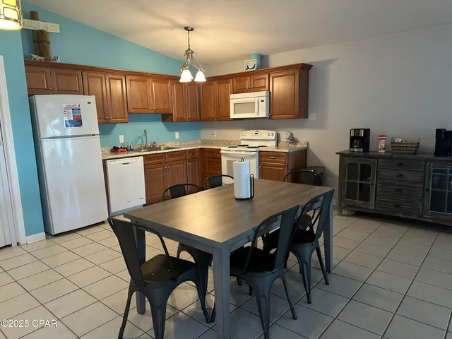 $294,900 | 5504 Hilltop Avenue, Unit E, Panama City Beach, FL 32408