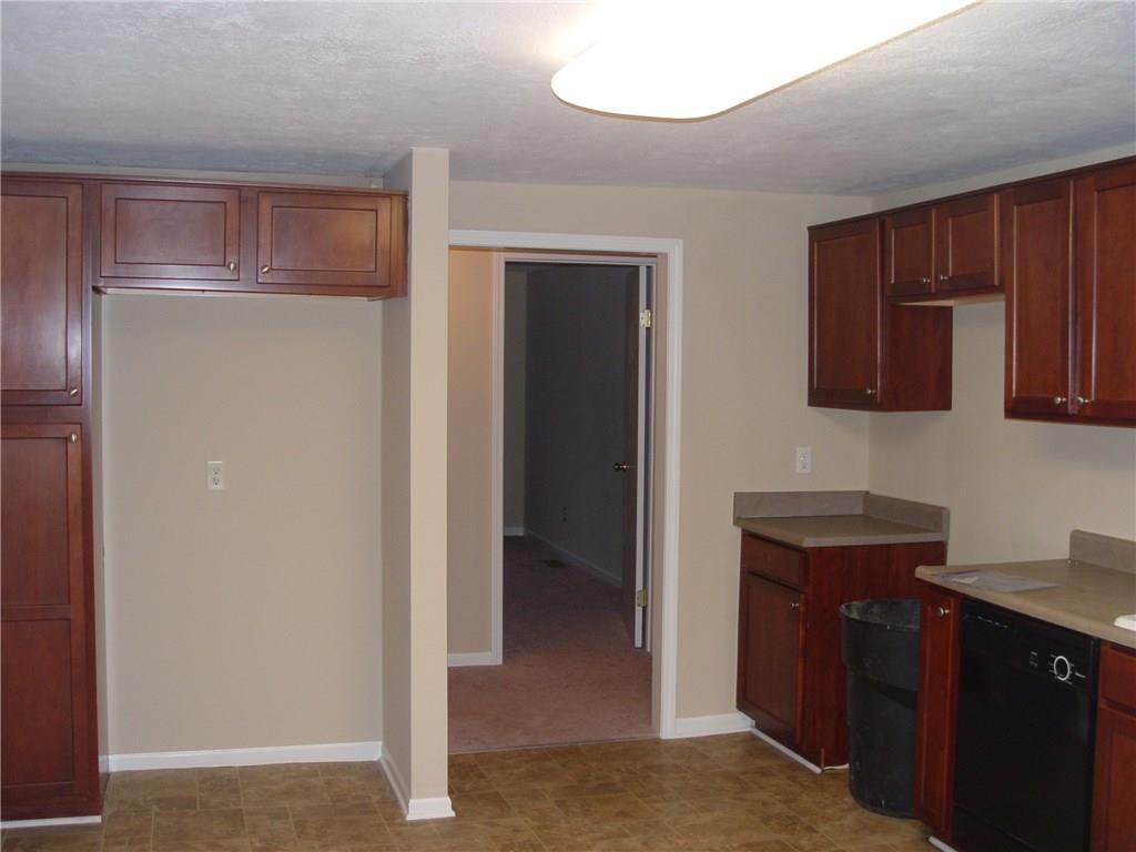 3106 Fisher Road Indianapolis, IN 46239 - Photo 11 of 15 Gallery Image 11