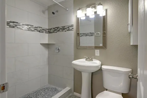 $4,800 | 519 West 13th Street, Tempe, AZ 85281