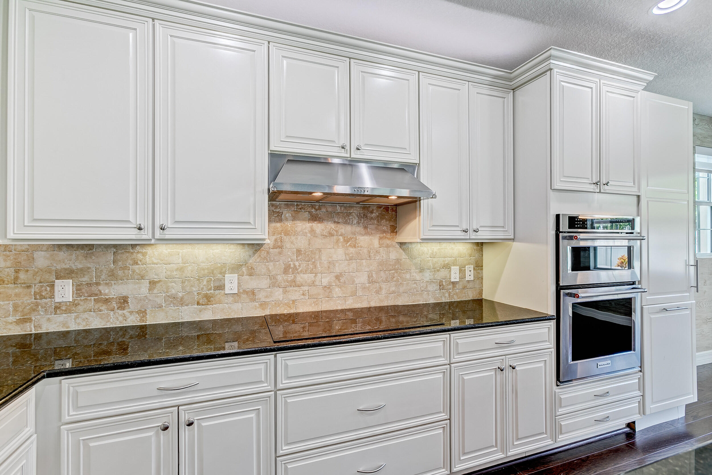 1139 Turnbridge Drive Jupiter, FL 33458 - Photo 18 of 60 Kitchen 3