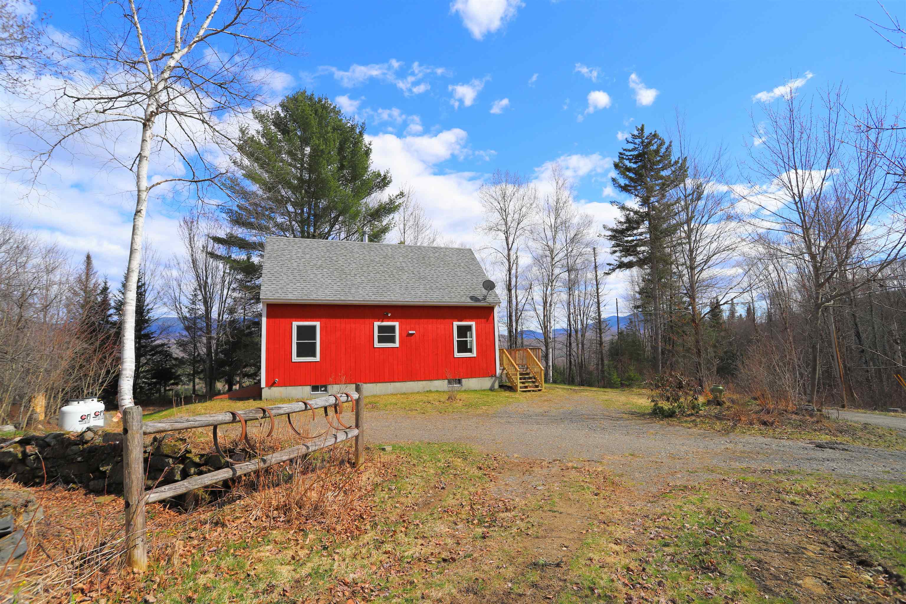 374 Crank Road Bloomfield, VT 05905 - Photo 5 of 36