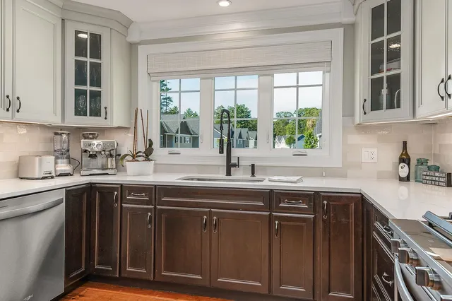 $799,900 | 31 Cypress Circle, Exeter, NH 03833