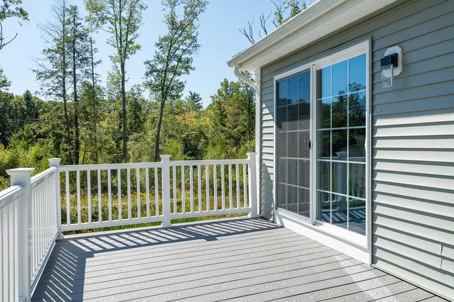 $799,900 | 31 Cypress Circle, Exeter, NH 03833