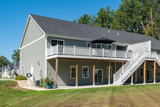 $799,900 | 31 Cypress Circle, Exeter, NH 03833