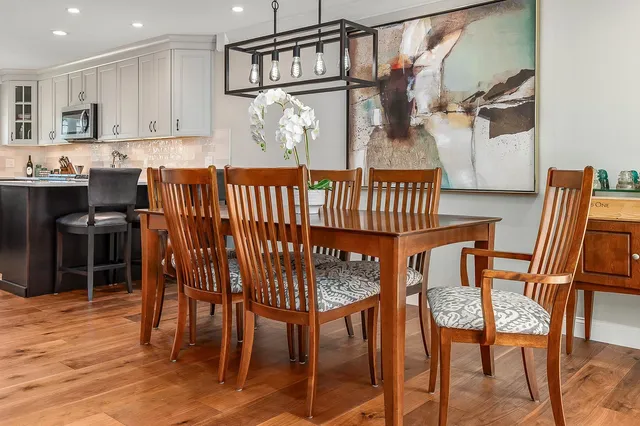 $799,900 | 31 Cypress Circle, Exeter, NH 03833