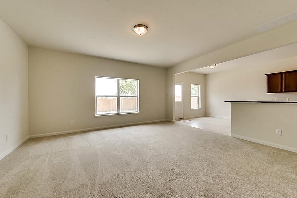 2023 Heath Ridge Lane Rosenberg, TX 77469 - Photo 6 of 8 Gallery Image 6