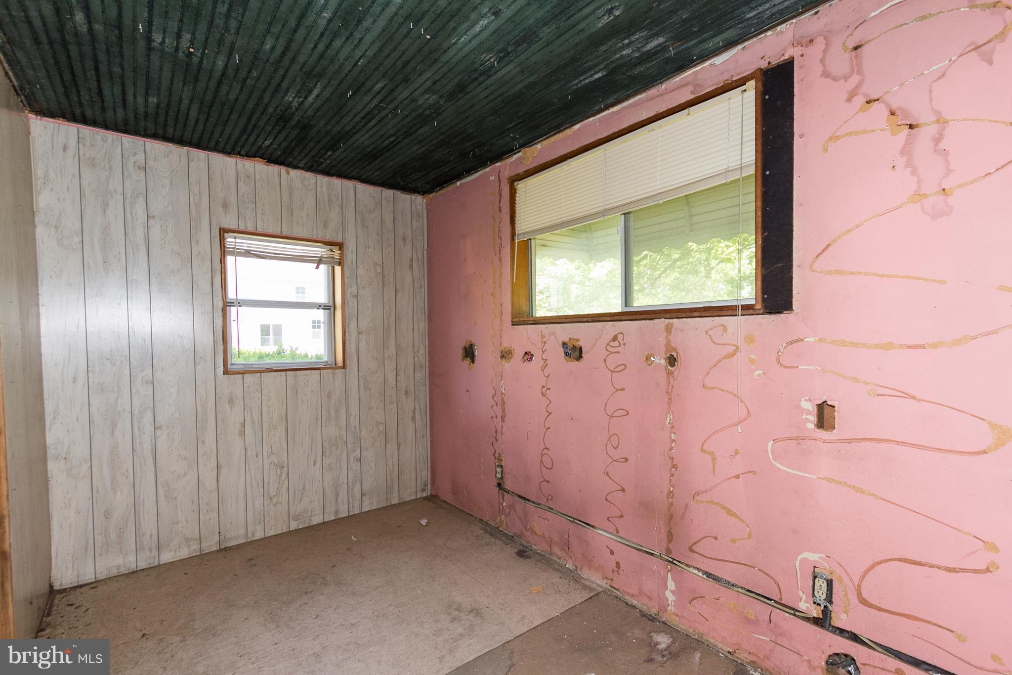 7231 Wright Road Hanover, MD 21076 - Photo 5 of 21 Interior (General)