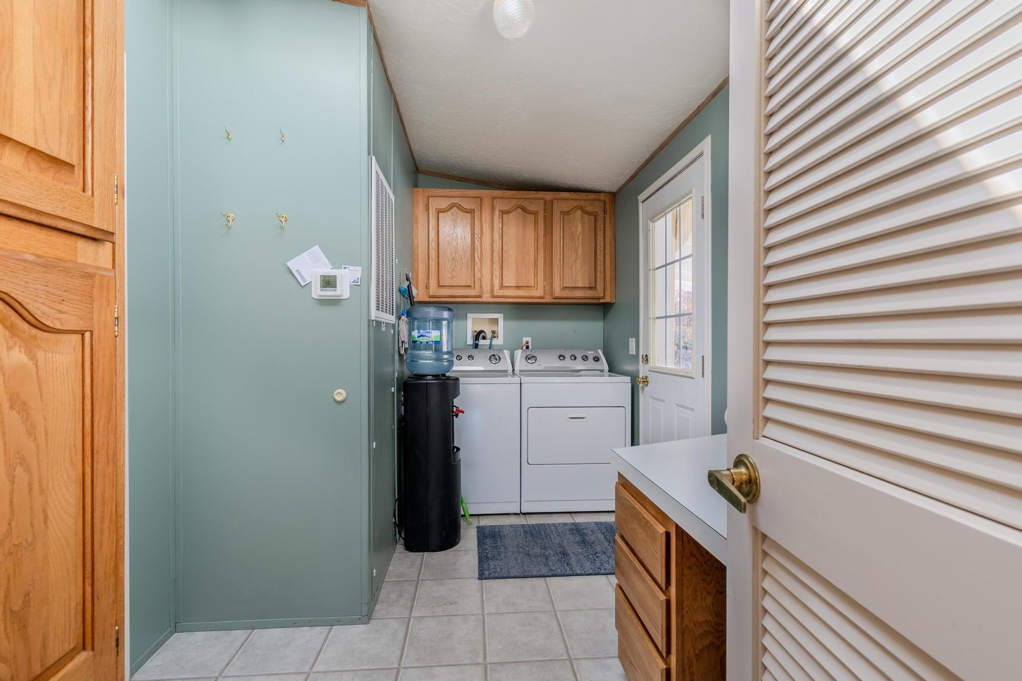 3955 South Stage Road, Unit 72 Medford, OR 97501 - Photo 12 of 28 01-16