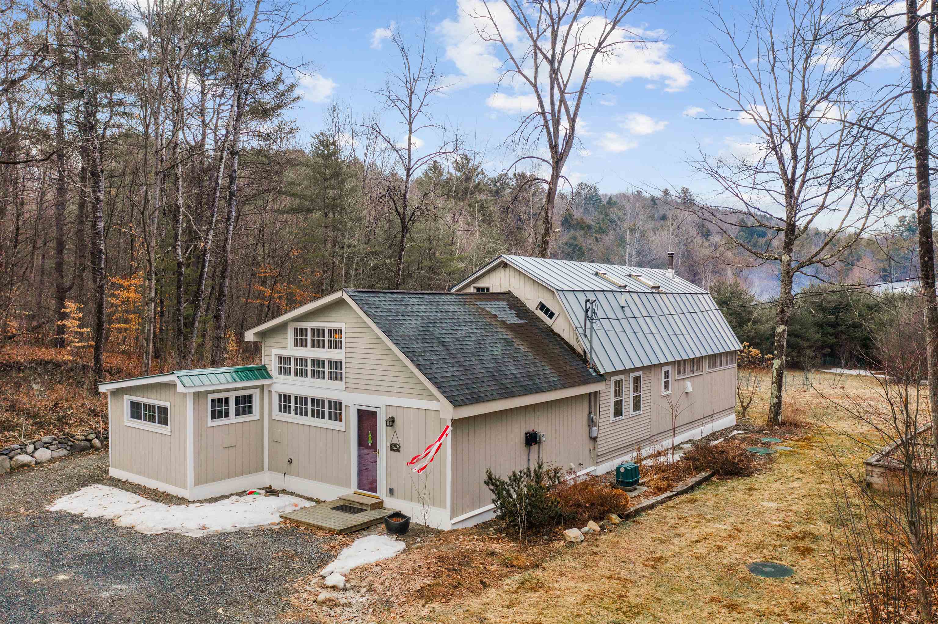 288 Turnpike Road Norwich, VT 05055 - Photo 2 of 42