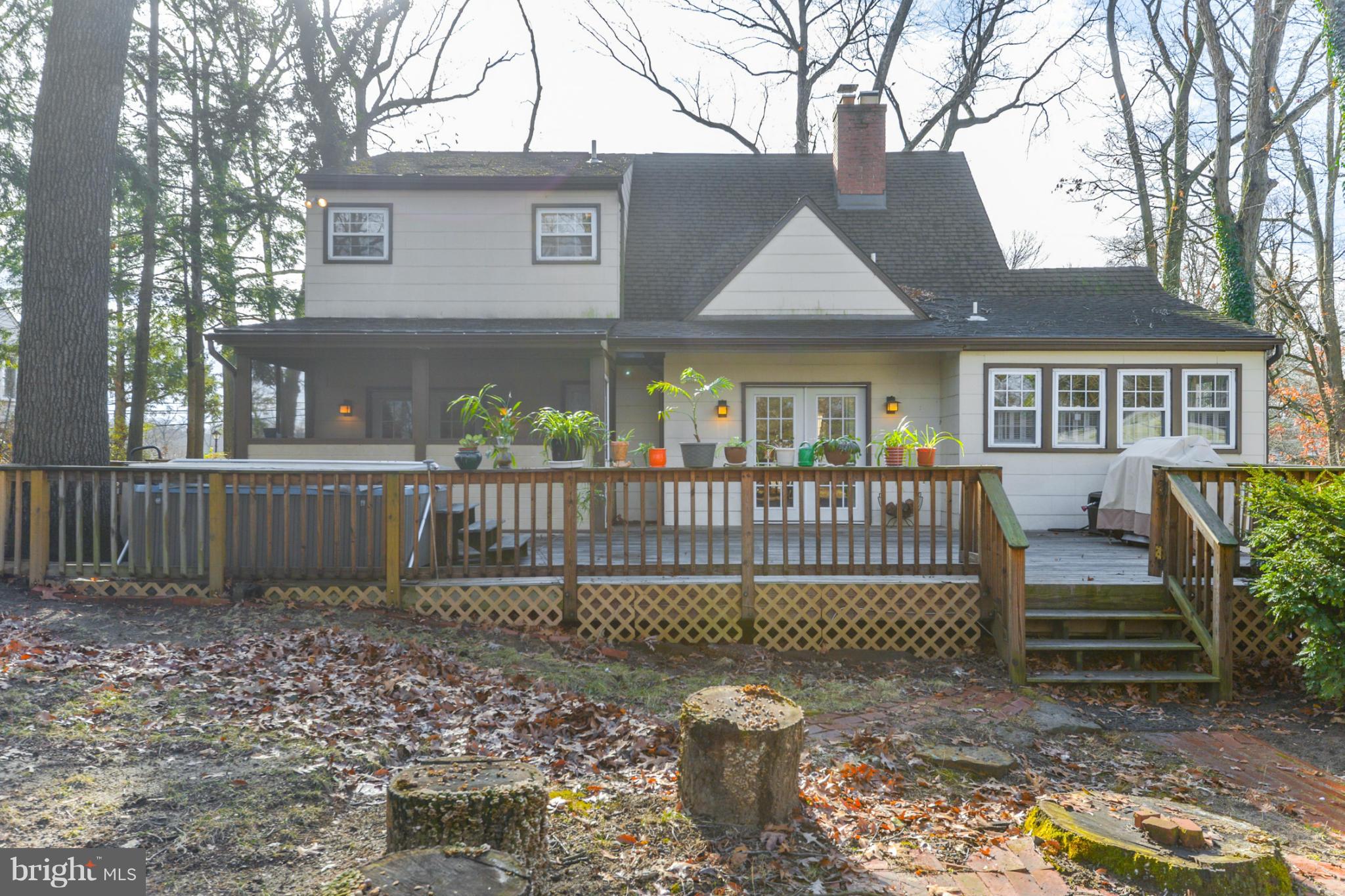 302 Pasadena Road Pasadena, MD 21122 - Photo 27 of 29 Exterior (Rear)