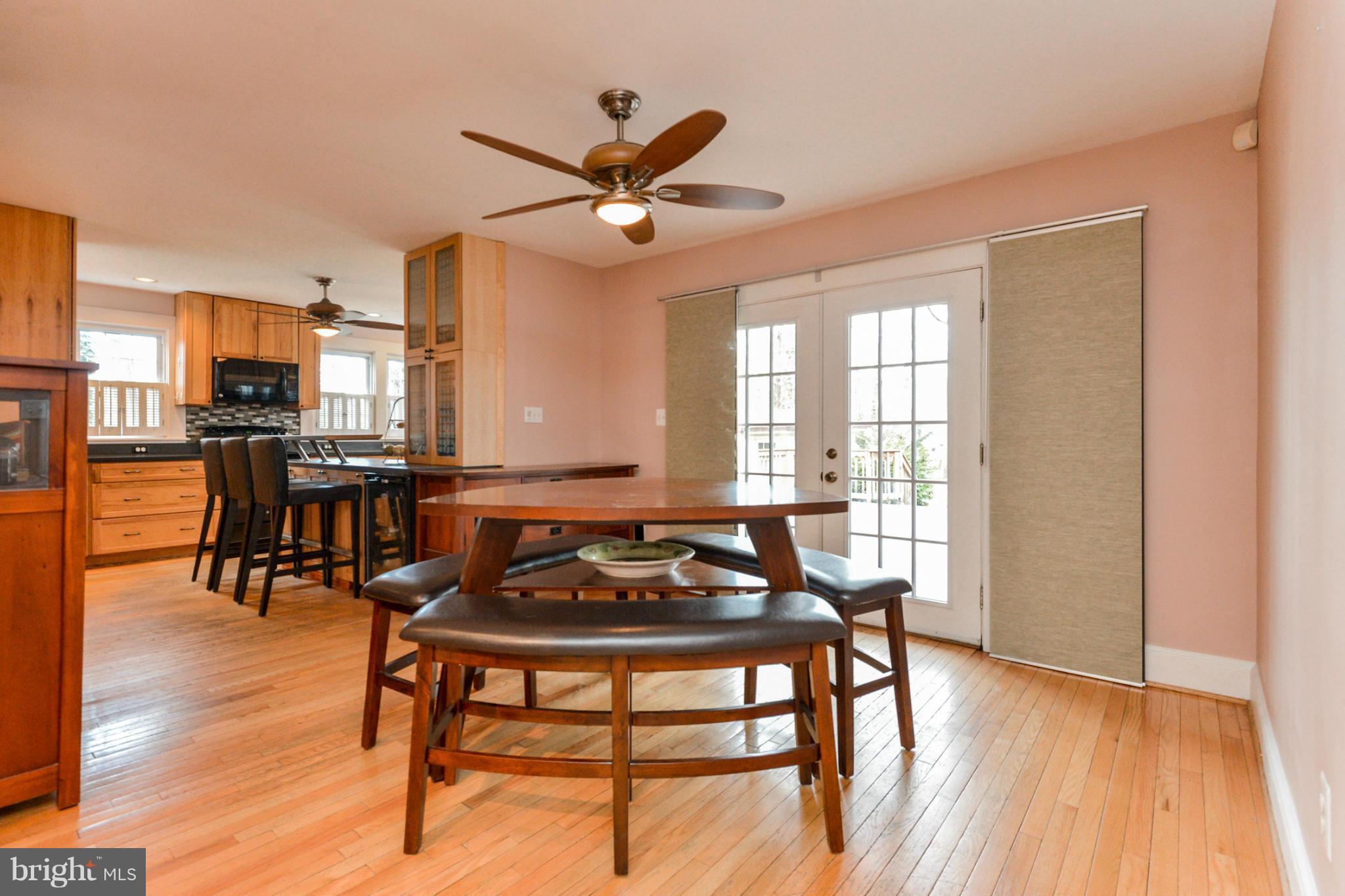 302 Pasadena Road Pasadena, MD 21122 - Photo 8 of 29 Dining Room
