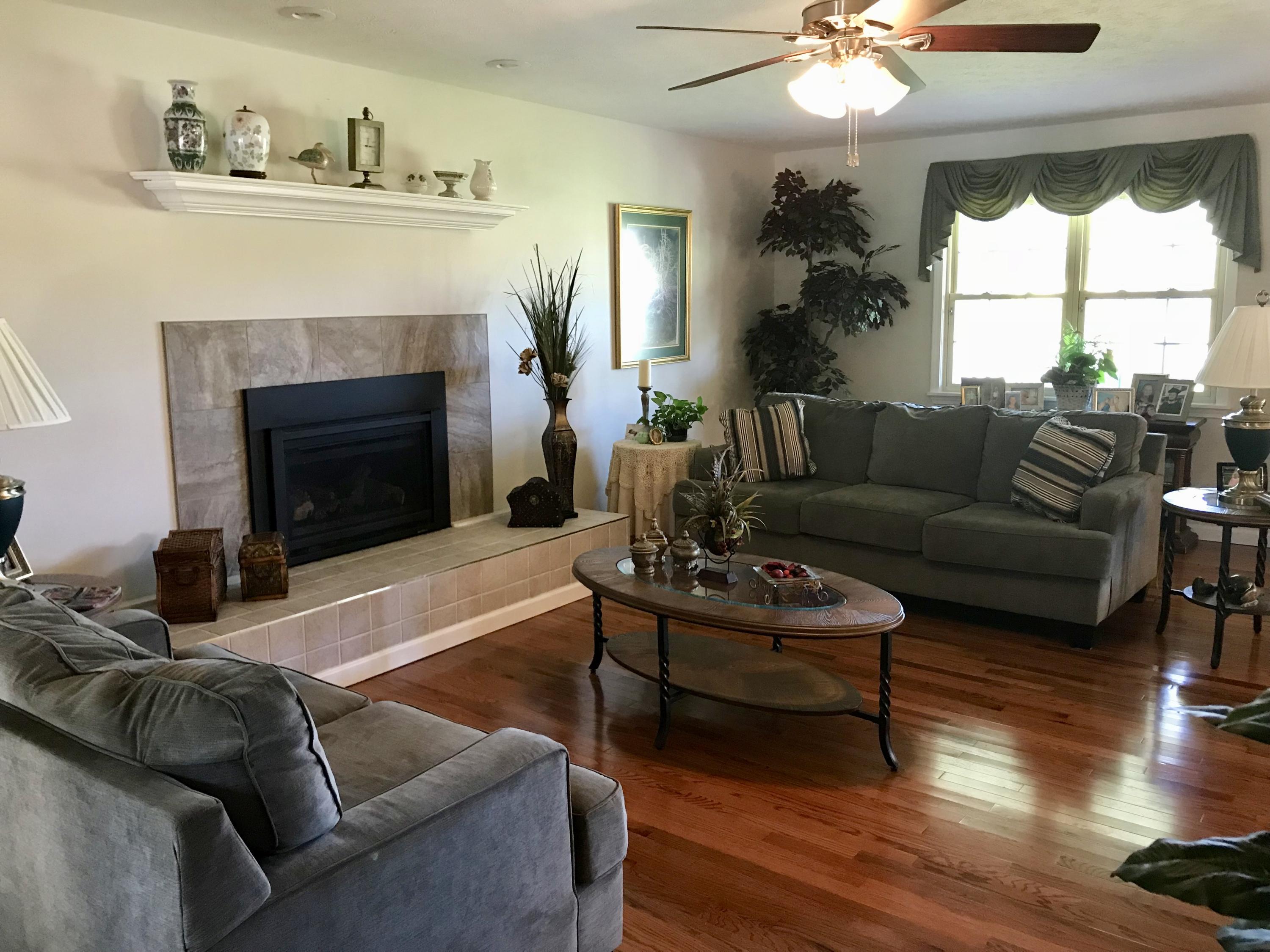 1806 Keyes Road Crossville, TN 38571 - Photo 5 of 34 fullsizeoutput_799