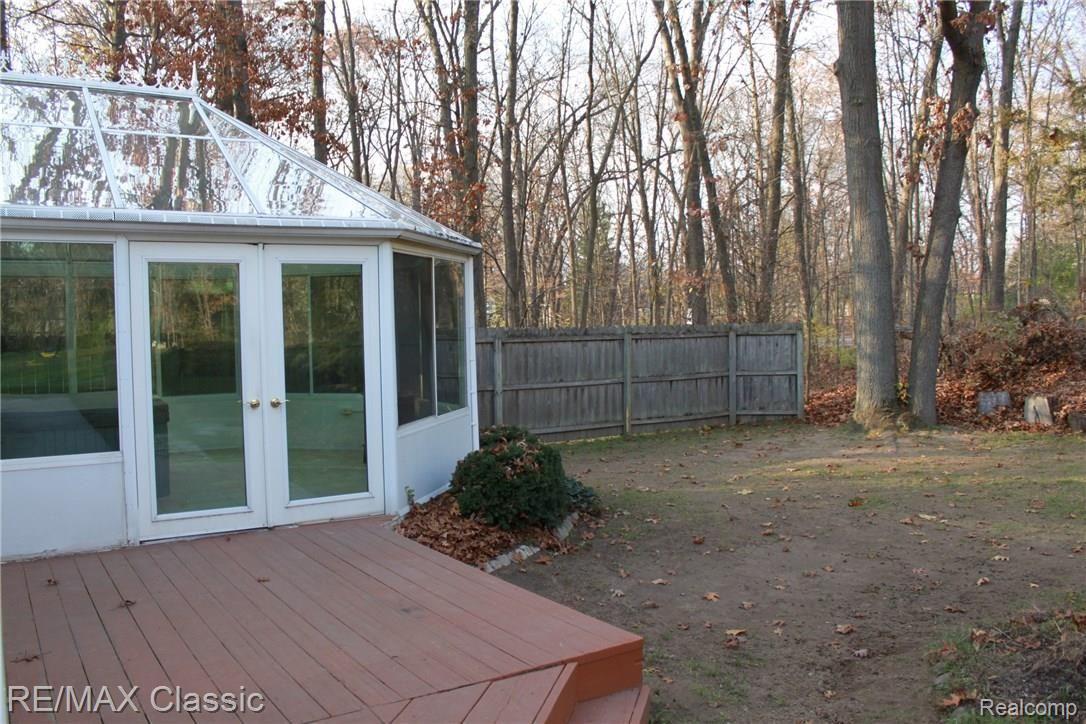11579 Mcgregor Road Pinckney, MI 48169 - Photo 16 of 25 IMG_3366.JPG