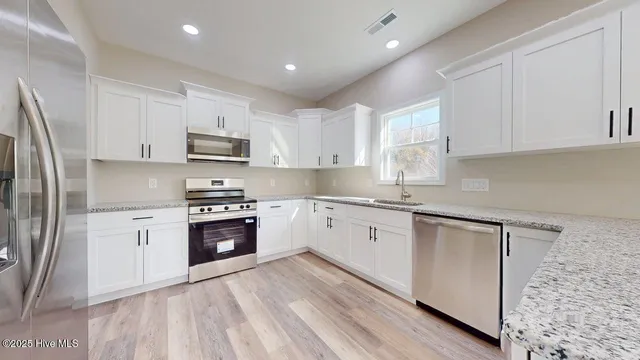 $327,000 | 321 Starky Drive, Richlands, NC 28574