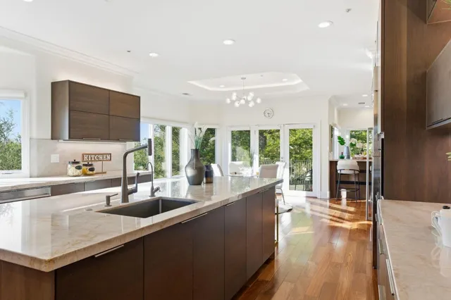 $5,599,000 | 15955 Cerro Vista Court, Los Gatos, CA 95032