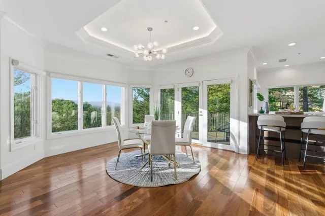 $5,599,000 | 15955 Cerro Vista Court, Los Gatos, CA 95032