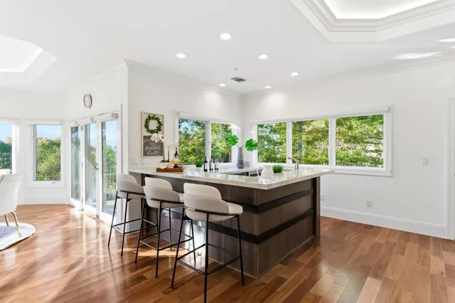 $5,599,000 | 15955 Cerro Vista Court, Los Gatos, CA 95032