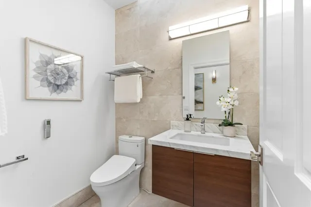 $5,599,000 | 15955 Cerro Vista Court, Los Gatos, CA 95032