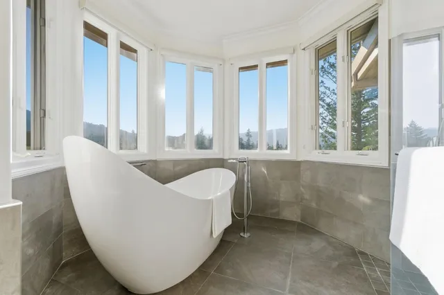 $5,599,000 | 15955 Cerro Vista Court, Los Gatos, CA 95032