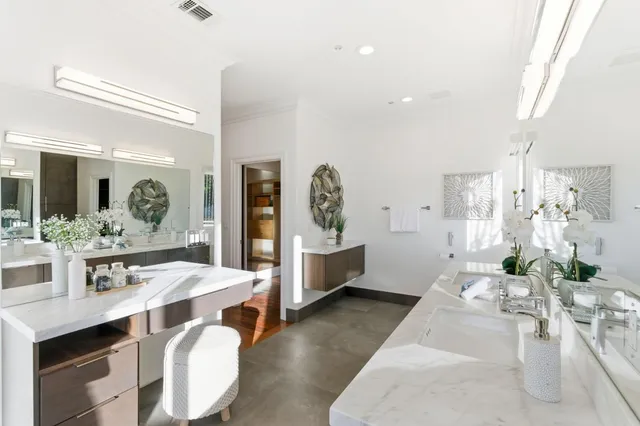 $5,599,000 | 15955 Cerro Vista Court, Los Gatos, CA 95032