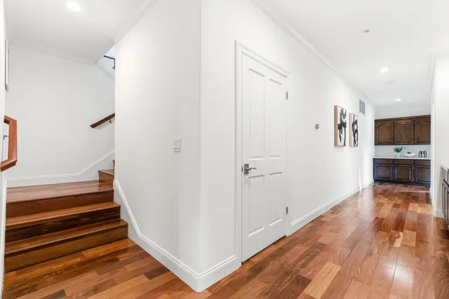 $5,599,000 | 15955 Cerro Vista Court, Los Gatos, CA 95032