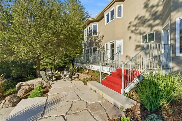 $5,599,000 | 15955 Cerro Vista Court, Los Gatos, CA 95032