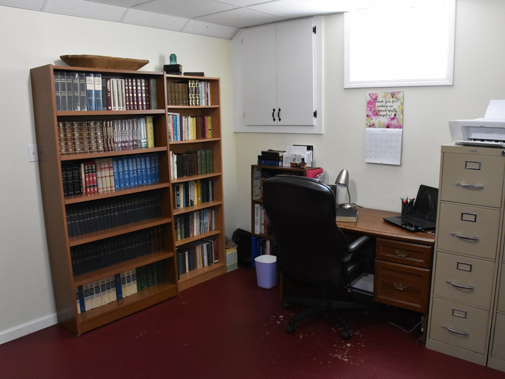 10681 Cutter Road Meadville, PA 16335 - Photo 23 of 29 a view of a workspace with bookshelf