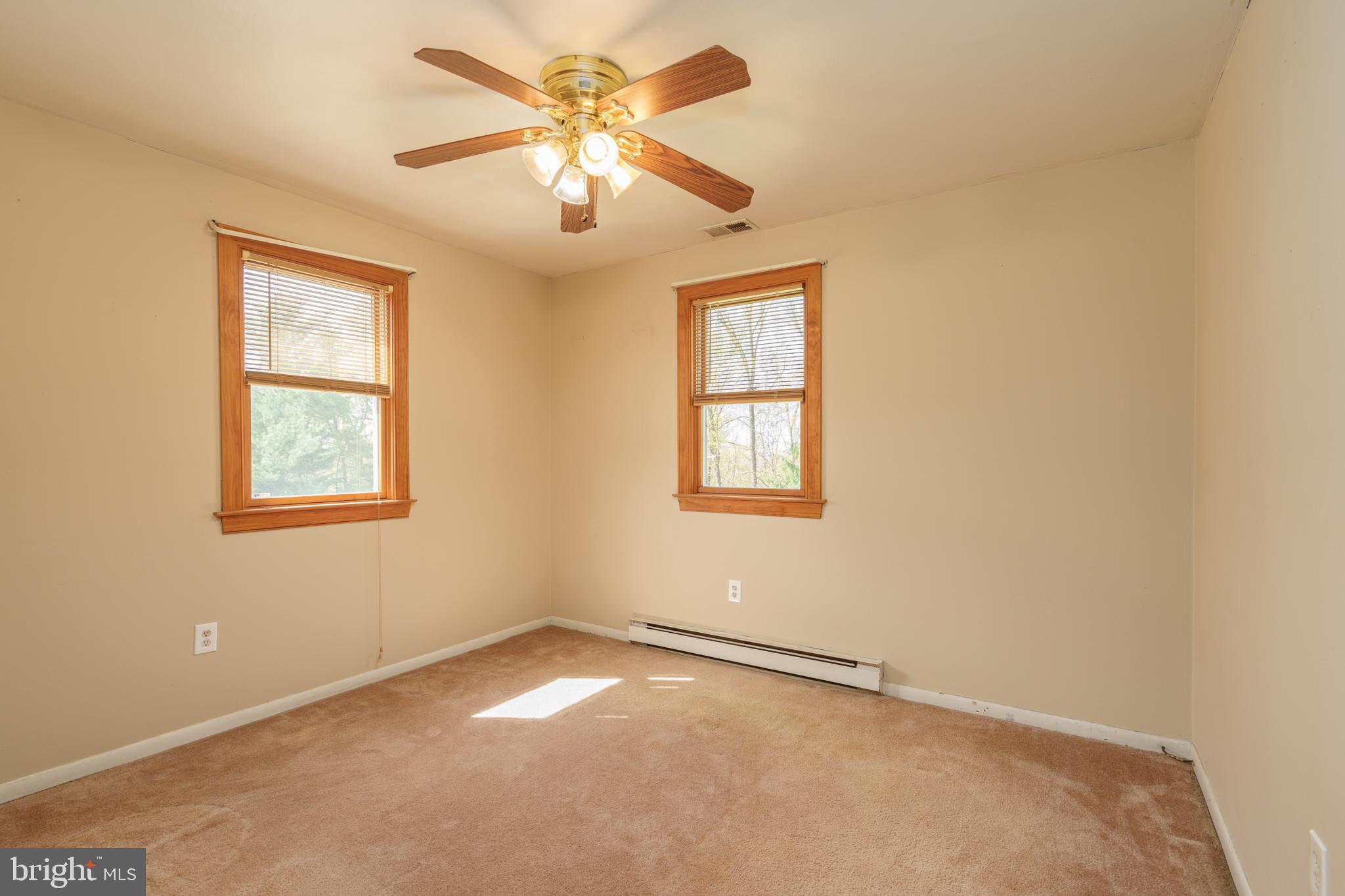4027 Rinehart Road Westminster, MD 21158 - Photo 13 of 28 Gallery Image 13