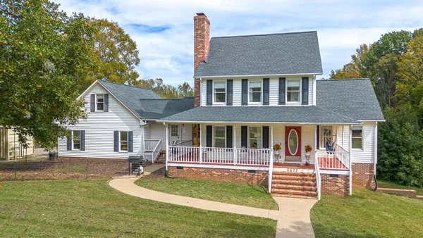 $500,000 | 6672 Highway 92, Chase City, VA 23924