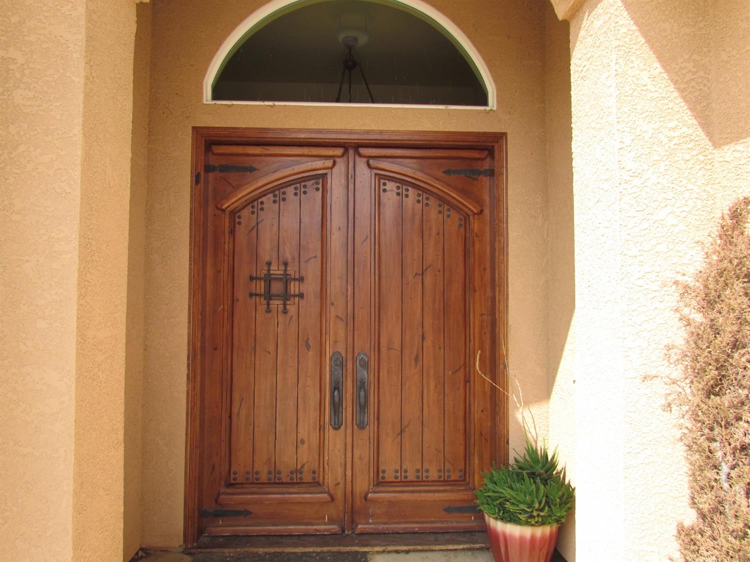 50070 Butterfield Stage Road O'Neals, CA 93645 - Photo 6 of 55 Custom solid wood Mediterranean Distressed Knotty Alder Oh so inviting!