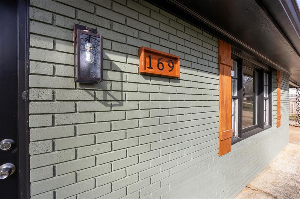 169 Esta Street Cornelia, GA 30531 - Photo 4 of 30