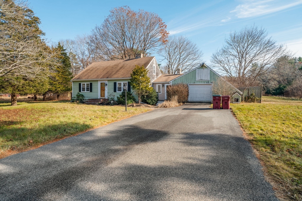 125 Cedar Street Middleboro, MA 02346 - Photo 1 of 35