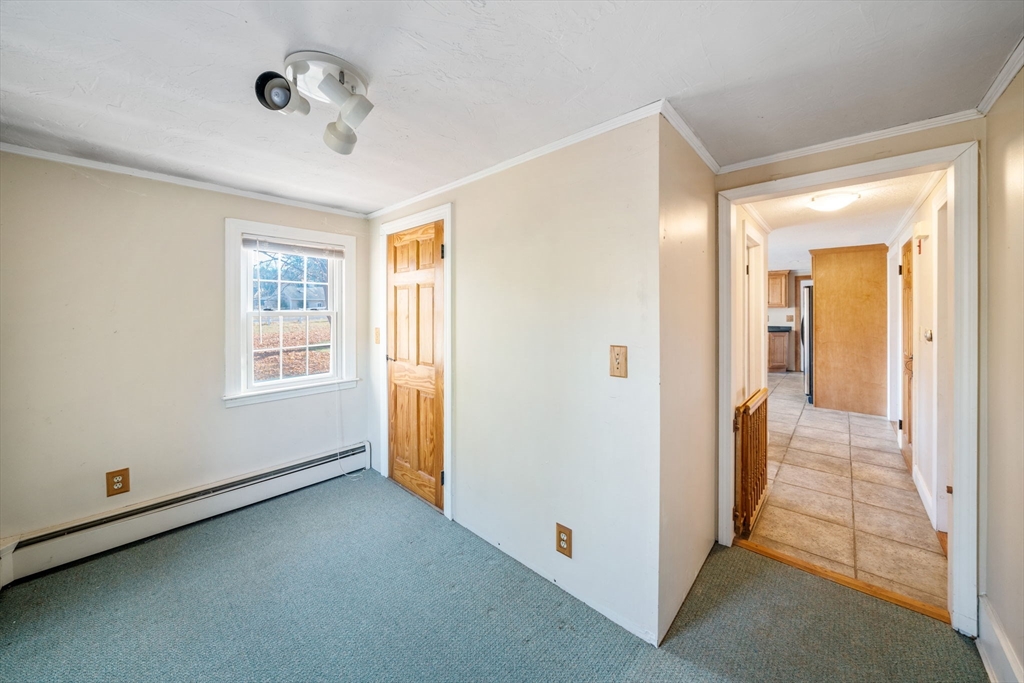 125 Cedar Street Middleboro, MA 02346 - Photo 11 of 35