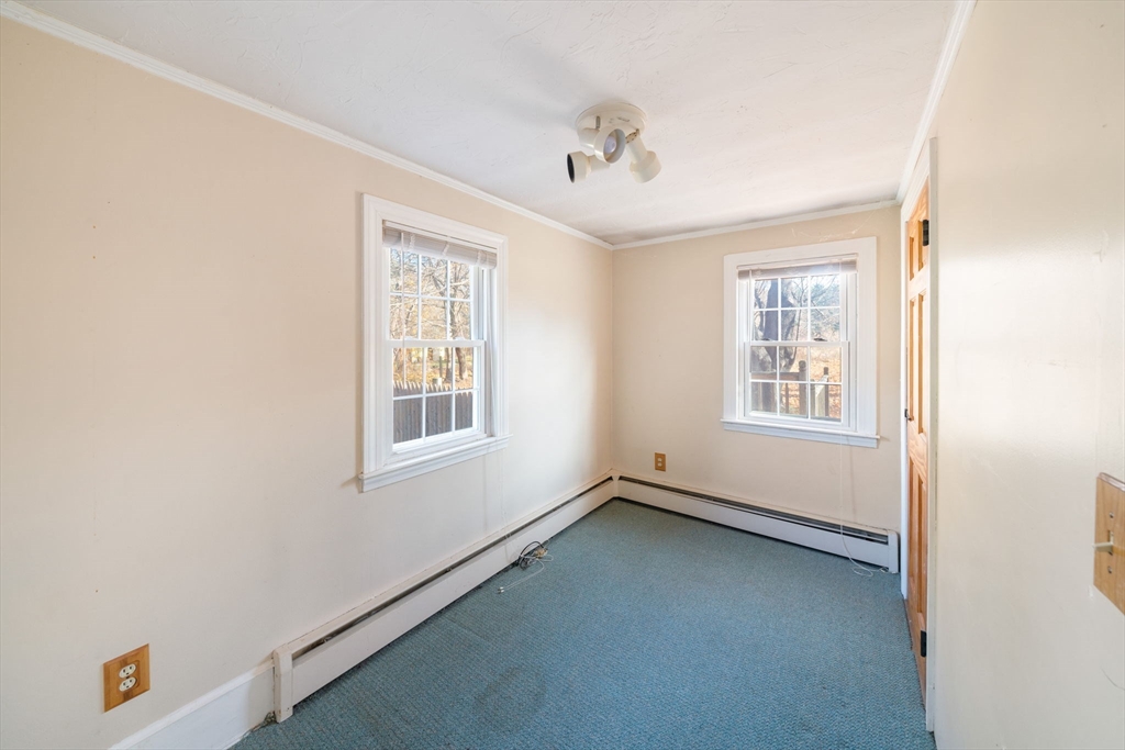 125 Cedar Street Middleboro, MA 02346 - Photo 12 of 35