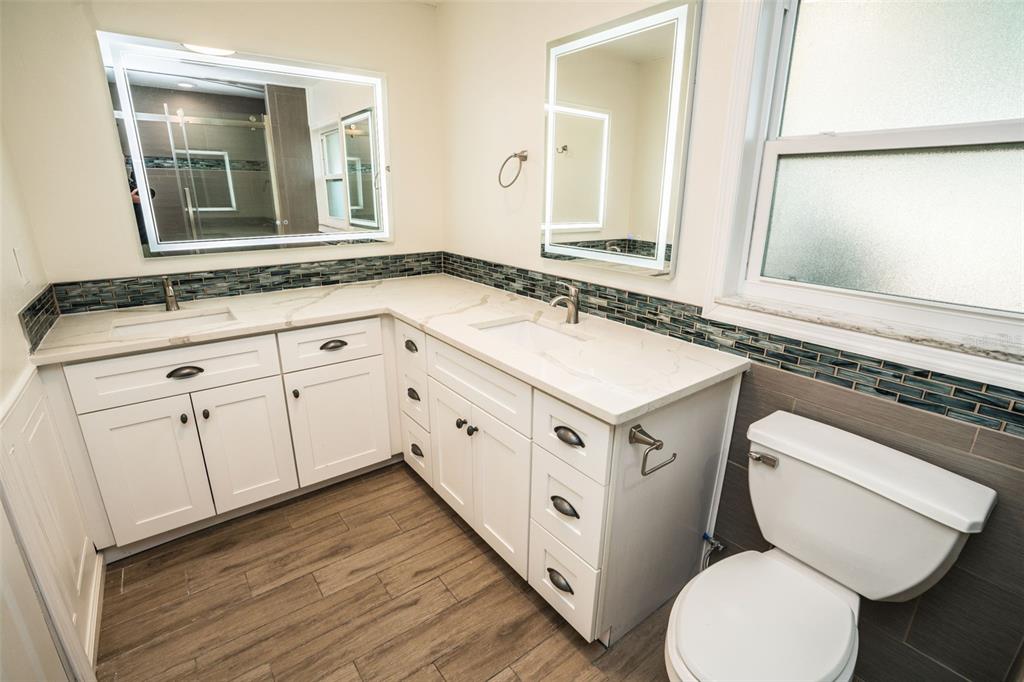 6322 Balboa Lane Apollo Beach, FL 33572 - Photo 20 of 72