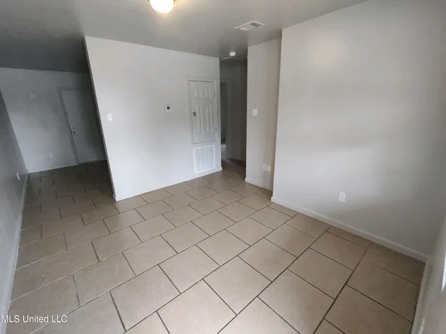 $700 | 3907 Branch Street, Unit 18, Moss Point, MS 39563