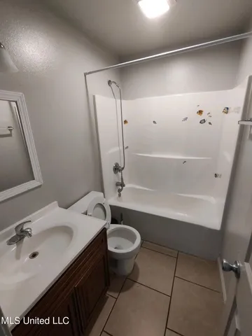 $700 | 3907 Branch Street, Unit 18, Moss Point, MS 39563