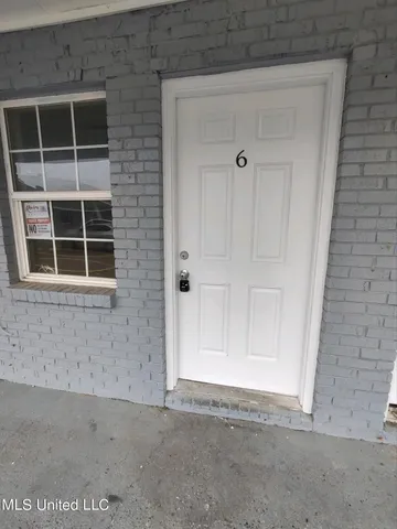 $700 | 3907 Branch Street, Unit 18, Moss Point, MS 39563